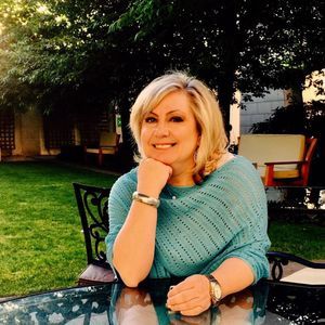 Meet your Posher, Dawn